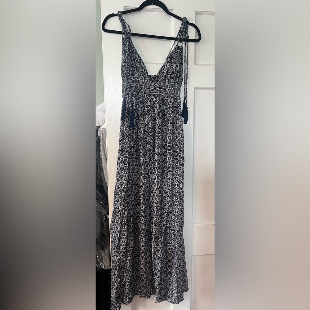 Lulus Navy and White Patterned Dress Small